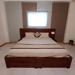 Hotel Elegant, Near Mansarovar, Jaipur