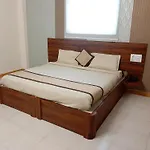Hotel Elegant, Near Mansarovar, Jaipur